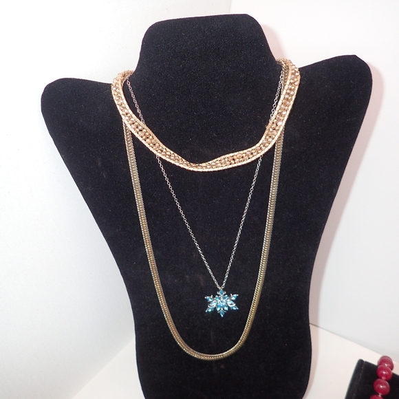 Bulk Jewelry lot C1 - Picture 2 of 9